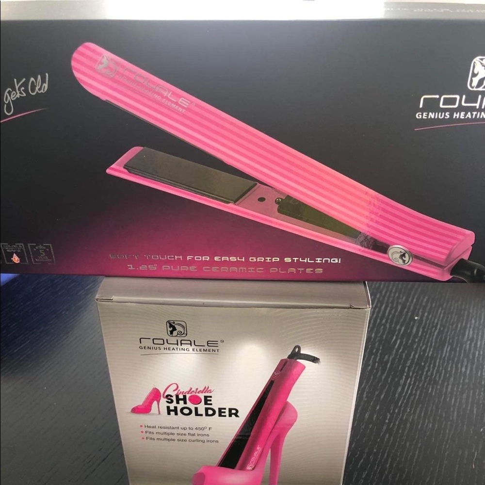 ROYALE PLATINUM GENIUS CERAMIC STRAIGHTENER WITH  CINDERELLA SHOSE HILDER
